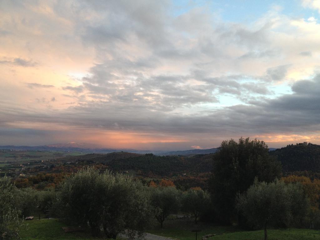 Podere Schioppello Casale Con Appartamenti Privati Cibottola エクステリア 写真