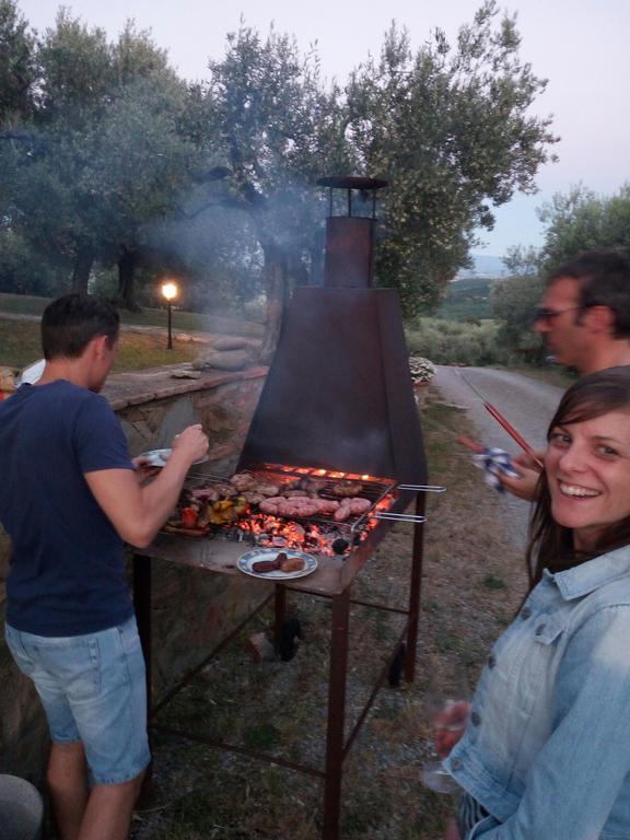 Podere Schioppello Casale Con Appartamenti Privati Cibottola エクステリア 写真