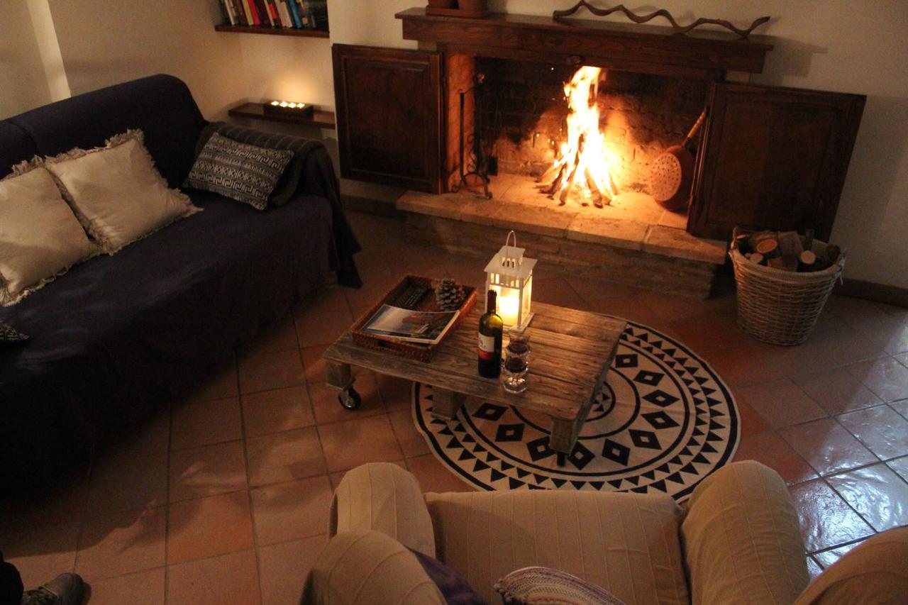 Podere Schioppello Casale Con Appartamenti Privati Cibottola エクステリア 写真